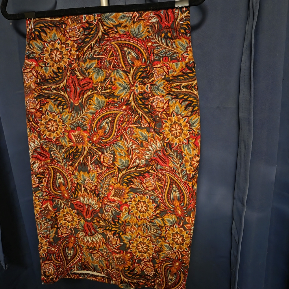 LuLaRoe M Paisley Floral Cassie Pencil Skirt | Boho Fall Colors